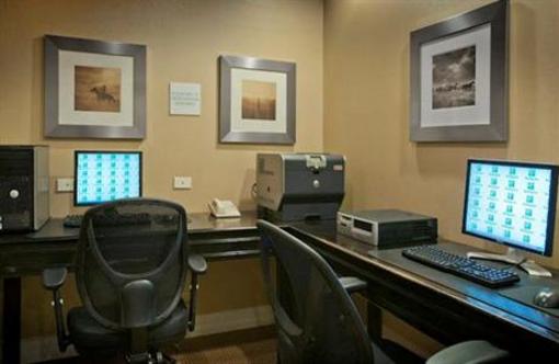 фото отеля Holiday Inn Denver East Stapleton