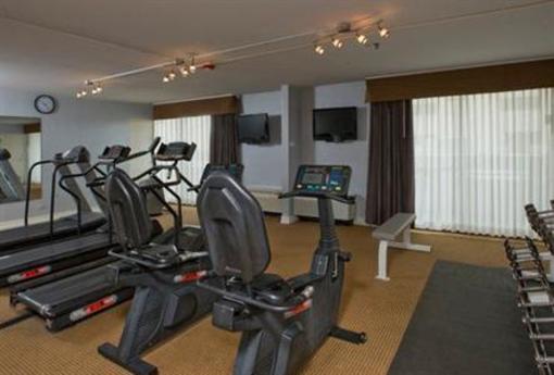 фото отеля Holiday Inn Denver East Stapleton