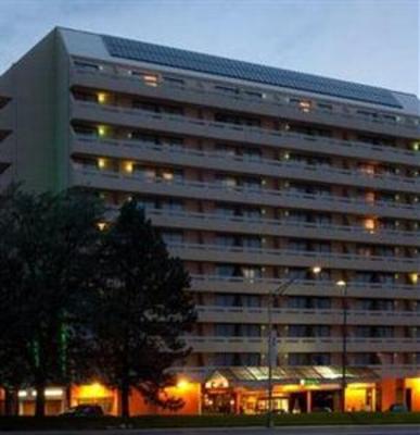 фото отеля Holiday Inn Denver East Stapleton
