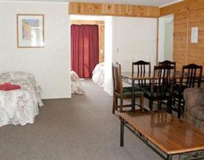 фото отеля Westport Motels