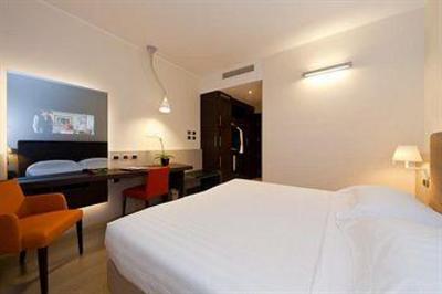 фото отеля UNA Hotel Modena