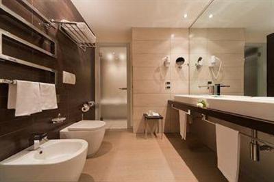 фото отеля UNA Hotel Modena