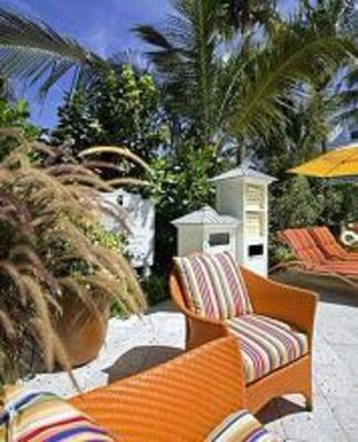 фото отеля Parrot Key Hotel and Resort
