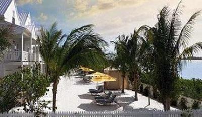 фото отеля Parrot Key Hotel and Resort