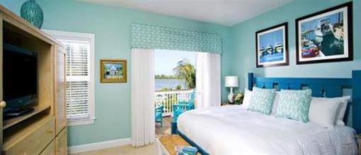 фото отеля Parrot Key Hotel and Resort