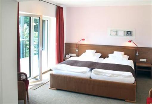 фото отеля Literaturhotel Franzosenhohl