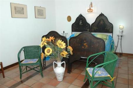 фото отеля Agriturismo Santa Margherita Gioiosa Marea