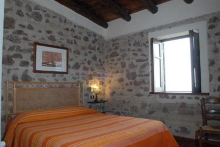 фото отеля Agriturismo Santa Margherita Gioiosa Marea