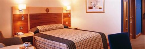 фото отеля Hampshire Court Hotel
