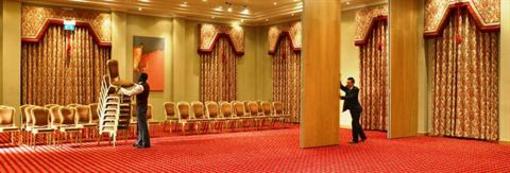 фото отеля Hampshire Court Hotel