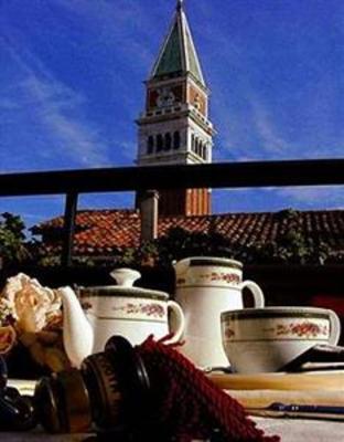 фото отеля San Marco Palace Suites
