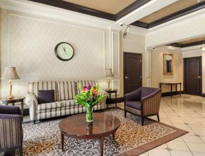 фото отеля Ramada Limited Hotel Downtown Vancouver