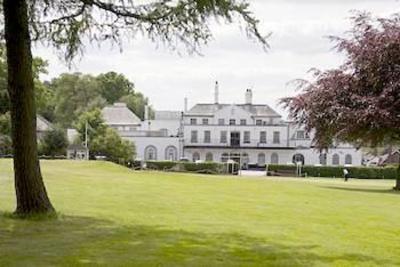 фото отеля Hawkstone Park Hotel