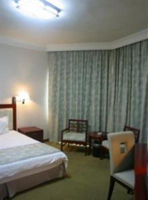 фото отеля Pinghu Hotel Yichang