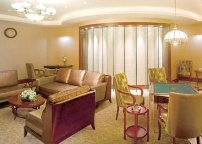 фото отеля Optics Valley Kingdom Plaza Hotel