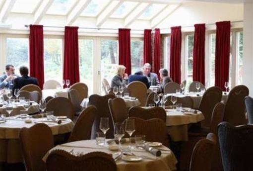 фото отеля Great Hallingbury Manor Hotel