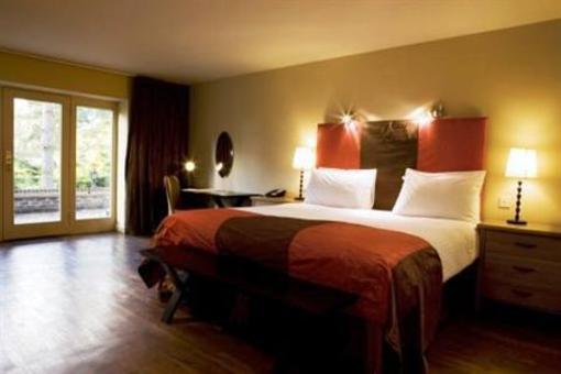 фото отеля Great Hallingbury Manor Hotel
