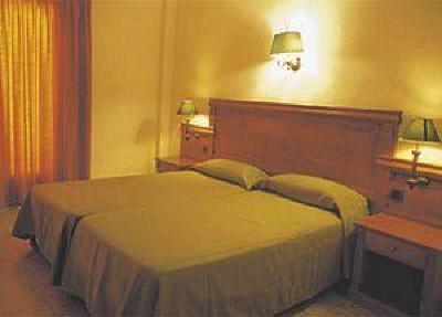 фото отеля Haromar Hotel Calella