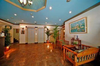 фото отеля New Oriental Hotel