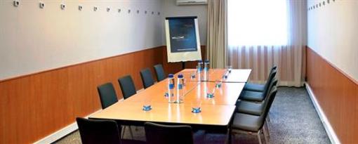 фото отеля Novotel Manchester West