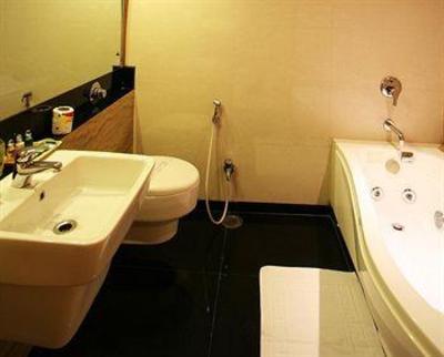 фото отеля Southern Hotel New Delhi