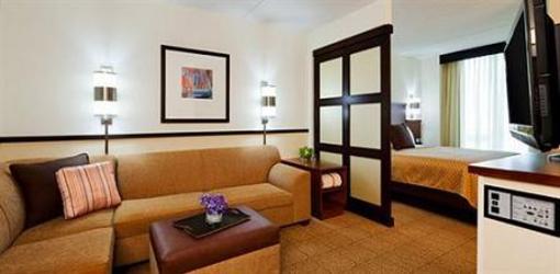 фото отеля Hyatt Place Garden City