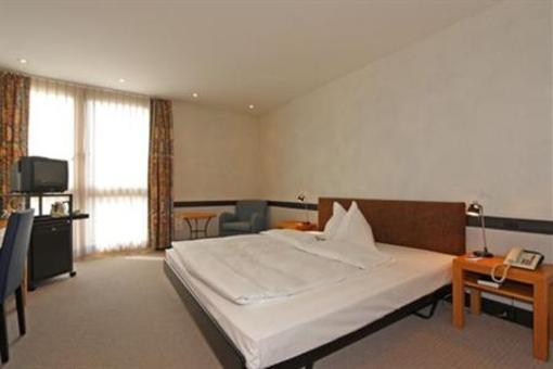 фото отеля Hotel Baslertor