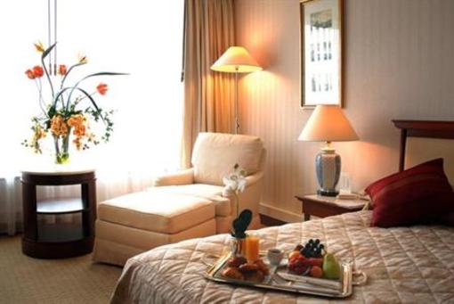 фото отеля Evergreen Laurel Hotel
