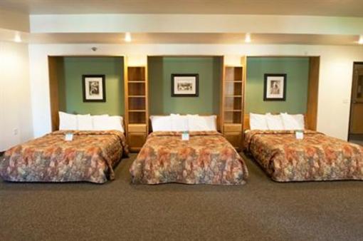 фото отеля Cody Legacy Inn
