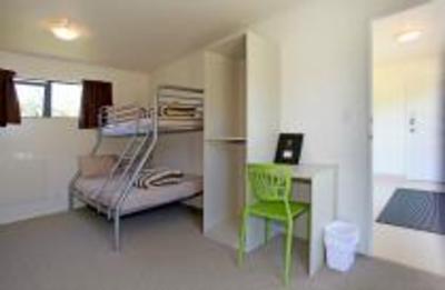 фото отеля Hotwater Beach Top 10 Holiday Park