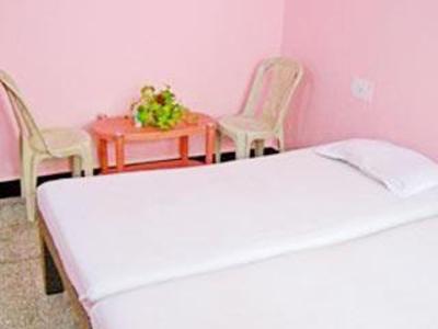 фото отеля Yogi Ashram Guest House