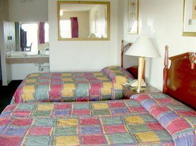 фото отеля West Coast Inn Ontario
