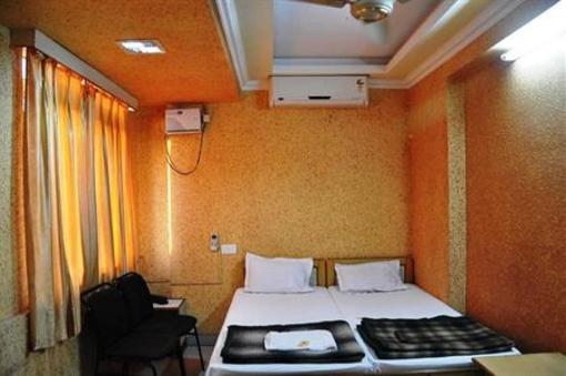 фото отеля Hotel Rajdhani Plaza