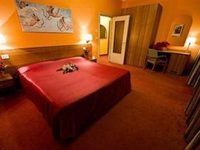 Corona Hotel Tirano