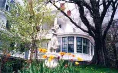 фото отеля Marshlands Inn Sackville