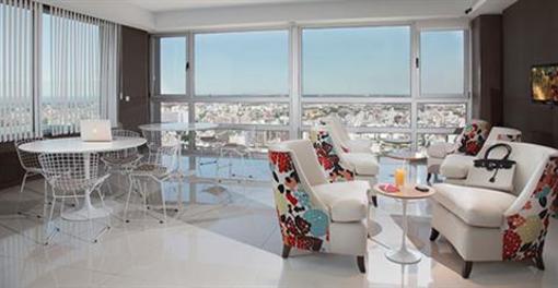 фото отеля Dazzler Flats Quartier San Telmo