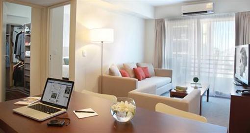 фото отеля Dazzler Flats Quartier San Telmo