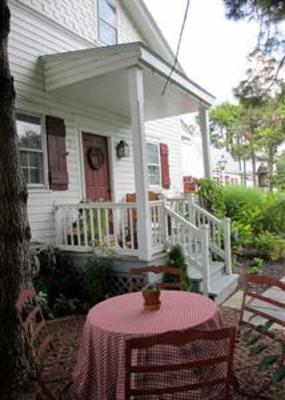 фото отеля 1777 Americana Inn Bed & Breakfast