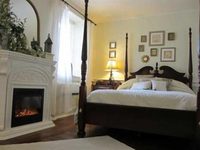 1777 Americana Inn Bed & Breakfast