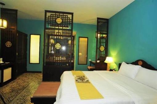 фото отеля Duangjitt Resort Phuket