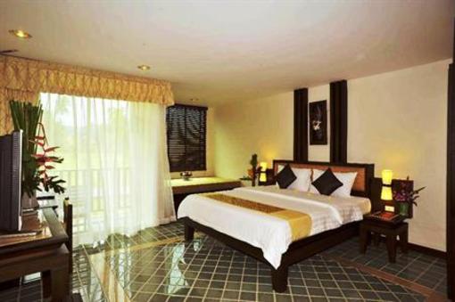фото отеля Duangjitt Resort Phuket