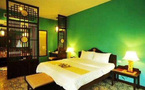 фото отеля Duangjitt Resort Phuket