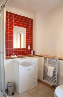фото отеля Torcastle House B&B