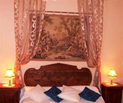 фото отеля Logis La Folie