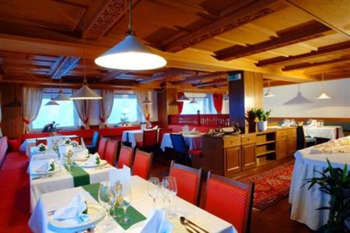 фото отеля Hotel Almhof San Candido