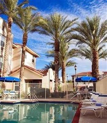 фото отеля TownePlace Suites Scottsdale