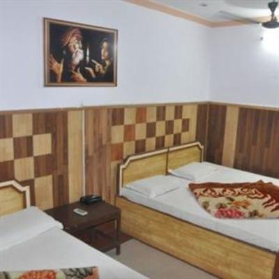 фото отеля Hotel Jimmy Haridwar
