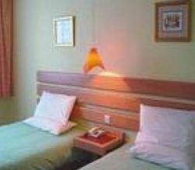 фото отеля Home Inn West Yu Hua Road Shijiazhuang