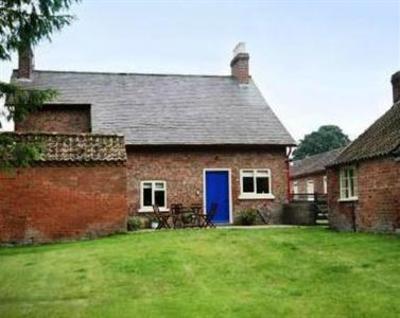 фото отеля Holme Wold Farm Cottage