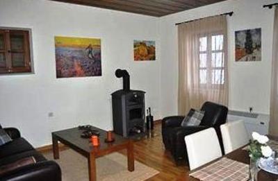 фото отеля Guesthouse Apirathes